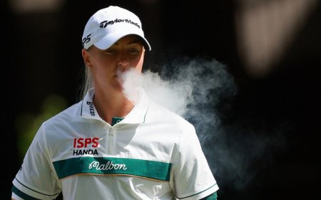 LPGA star reveals incredible number of cigarettes she was smoking, Philly fans boo kids & buy the WWE's plane