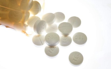 How some medications and alcohol can make a heat wave riskier for you