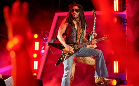 Lenny Kravitz reveals the simple test he uses to know if he's still fit at 62