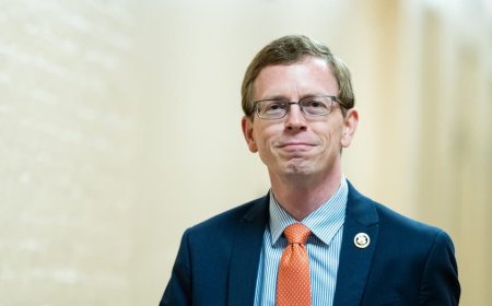Congressman sounds the alarm on China: 'We're sleepwalking through this competition'