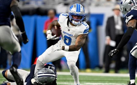 Lions star Jahmyr Gibbs absent from training camp practice amid contract uncertainty