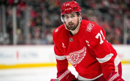 Social media reacts to Red Wings awkwardly wishing Dylan Larkin a happy birthday after he requested a trade