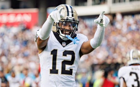 Saints lock up Chris Olave with 4-year extension worth $132M after training camp hold-in