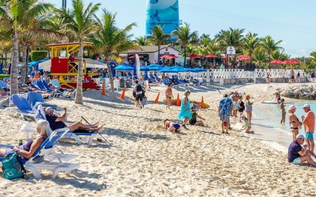 Armed robberies and sexual assaults cited in renewed US warning for island getaway