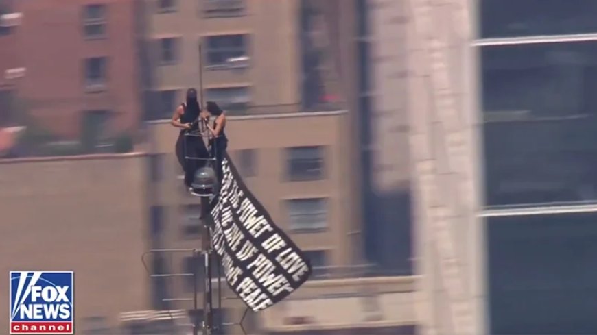 Couple Scales Empire State Building to Fly Banner, Get Engaged