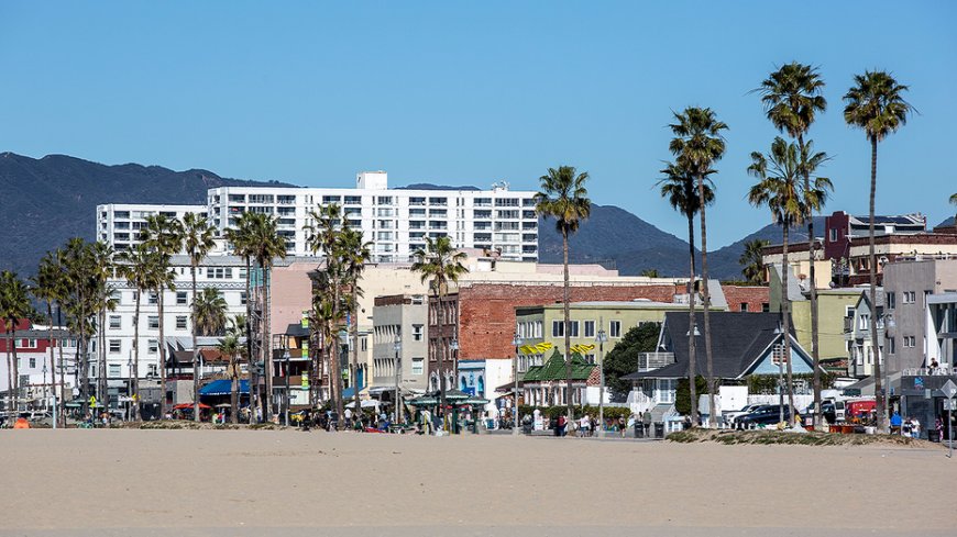 Furious residents confront homeless housing leaders as popular beach community hits breaking point