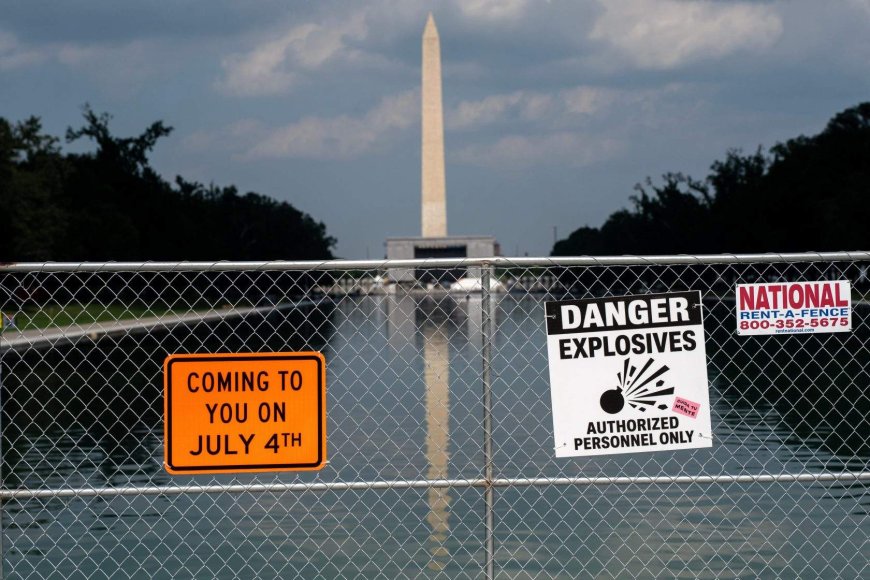Former U.S. Olympian indicted over alleged vandalism of Reflecting Pool