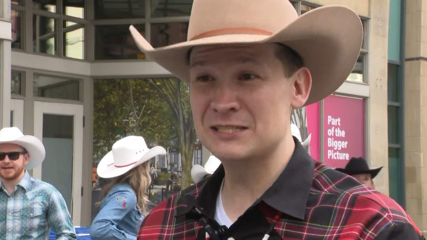 Calgary mayor says he wants to hold advocacy campaign opposing separation, but can’t