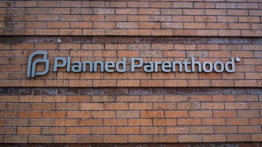 Trump Admin Cuts $67 Million To Planned Parenthood, Other Groups Pushing Explicit Material To Minors