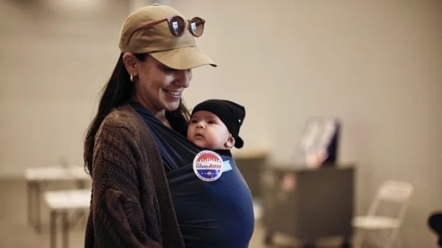 Left-leaning Americans Driving Birth-Rate Decline