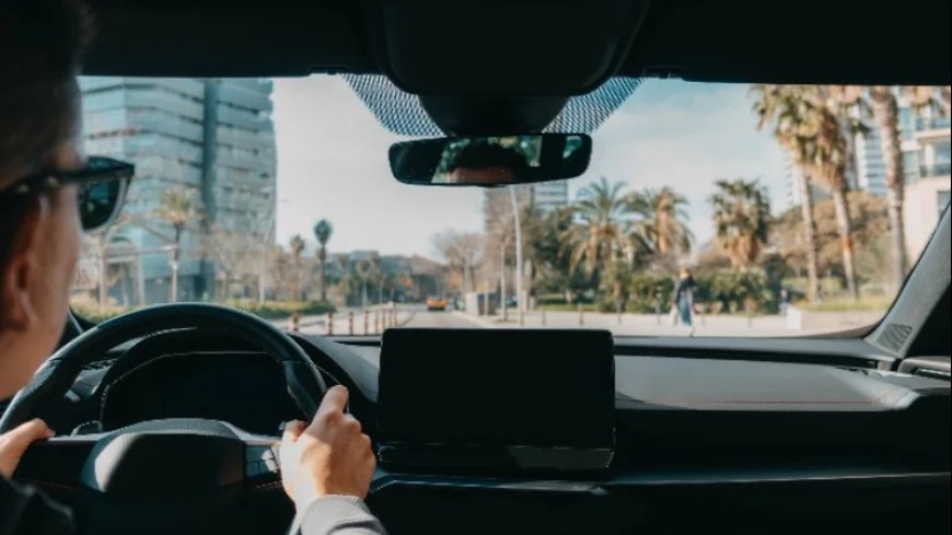 EU Mandates Driver-Facing Cameras In New Cars From Today