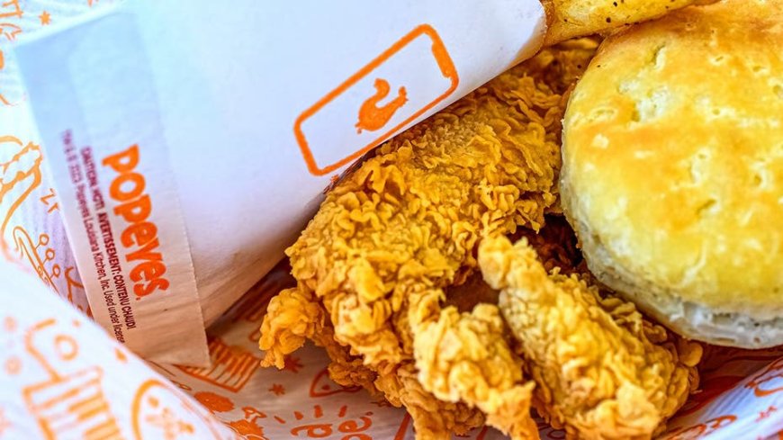 Chefs name America's best fast-food fried chicken and biscuits — and one chain stands above the rest