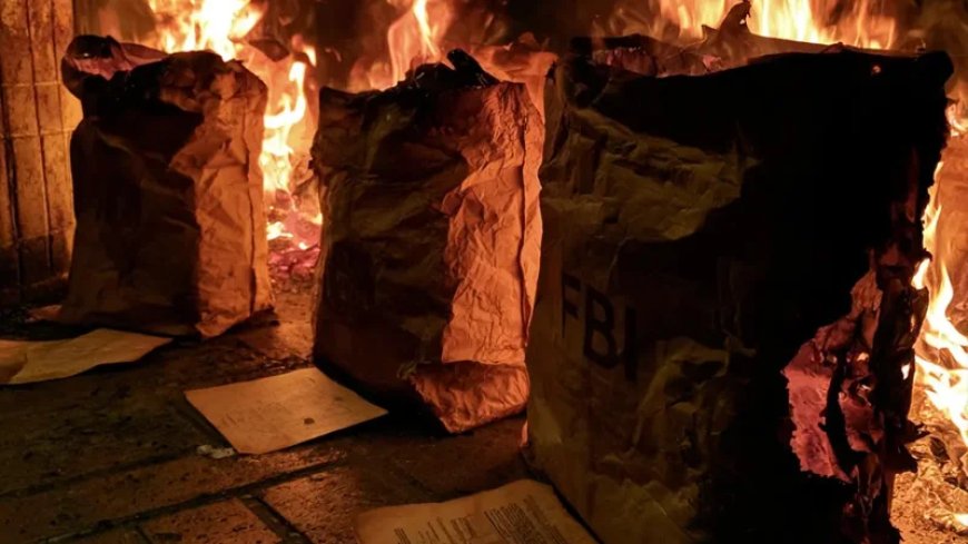 Bowne Report: Seth Rich Burn Bags Send D.C. Into A Tailspin