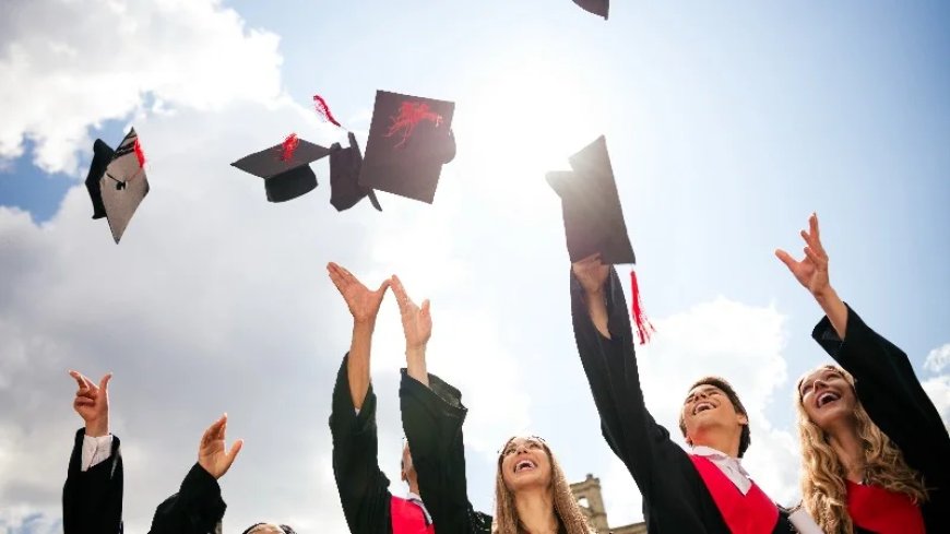 Young Americans Cannot Find Jobs, Sowing Seeds For Political Radicalization & Potential Violence