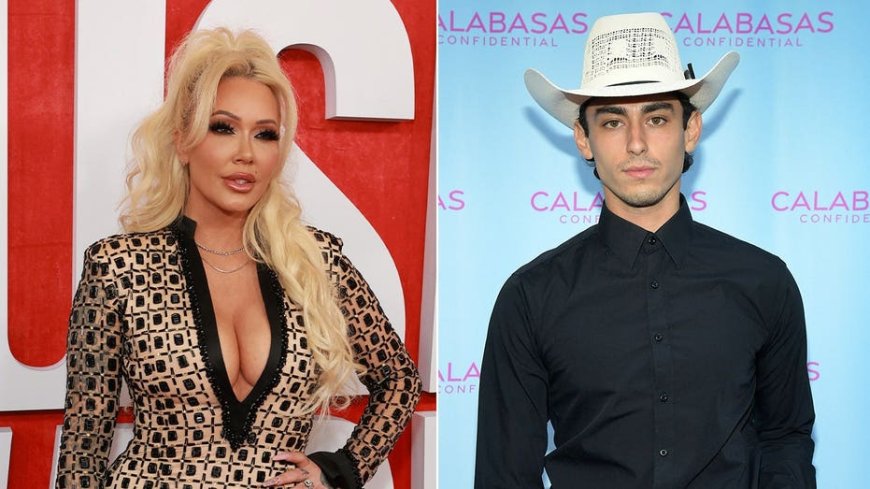 Bunnie Xo sparks dating rumors with reality star at Nashville bar as Jelly Roll divorce looms