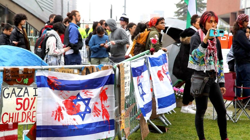 Jewish House Democrat recalls colleague saying there is no antisemitism because 'all the Jews are rich'