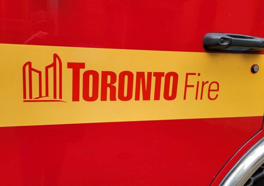 Mattress fire in North York highrise building sends 2 to hospital