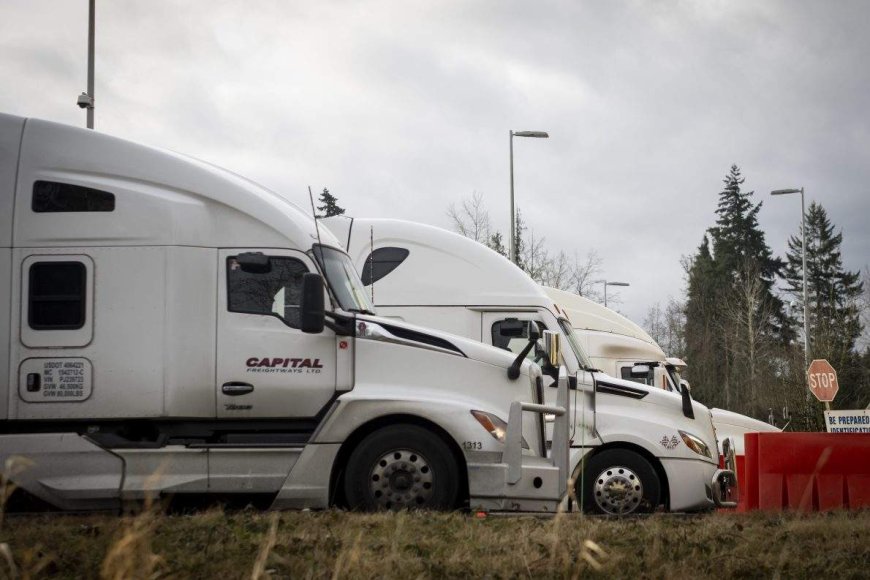 Quebec tightens licence transfers for some Ontario truck drivers after crashes
