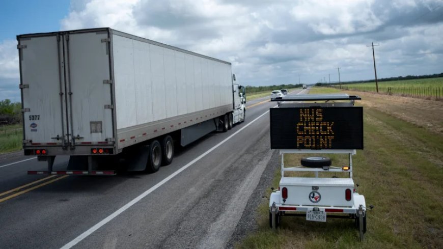 Trucker Hauling Roughly 80 Illegals Flees Border Checkpoint in South Texas