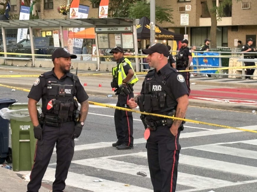 2 dead, 4 injured after ‘exchange of gunfire’ in the middle of Toronto street festival