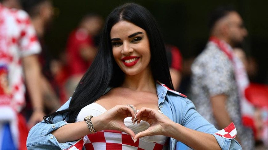World Cup superstar Ivana Knoll hops on the wrong bandwagon, Megan Moroney checks in & Conor McGregor is back