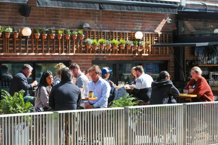 Canadians face ‘lifestyle shrinkflation’ as paycheques pinched: MNP data