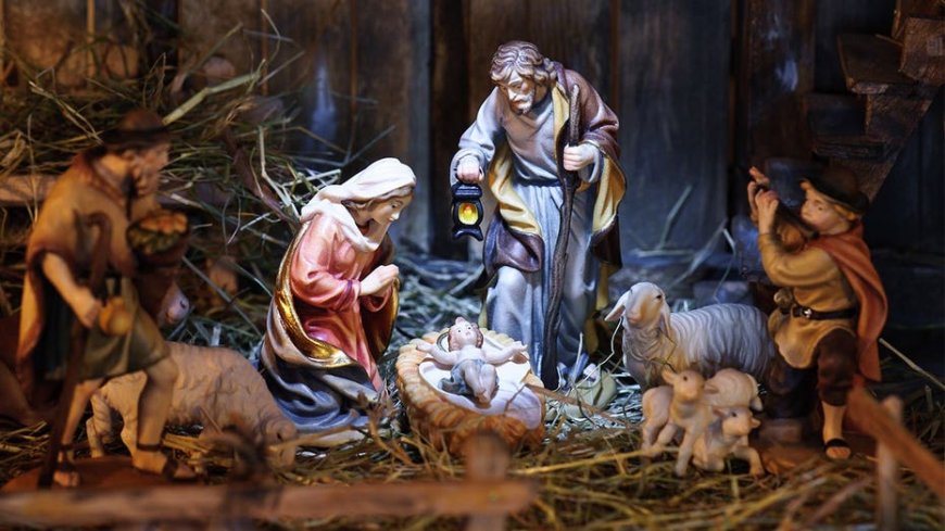Connecticut bars Nativity display in state Capitol because it's 'religious,' lawsuit threat says