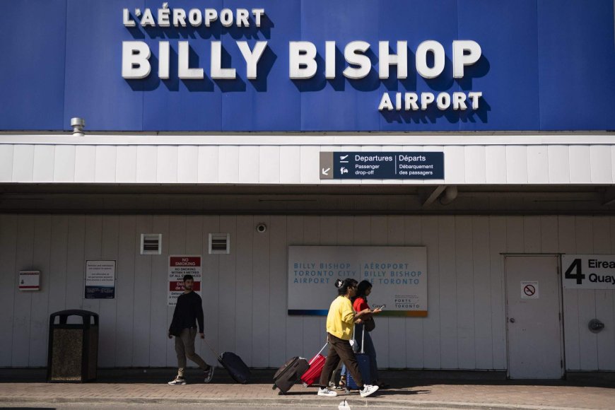 Toronto’s top doctor to study impacts of expanding Billy Bishop airport