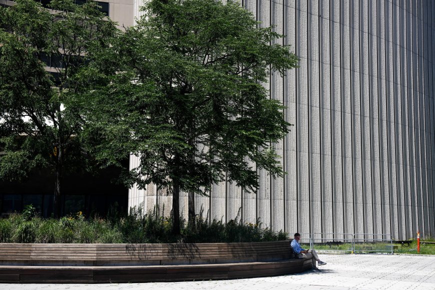 Tuesday the ‘peak’ for heat wave gripping Ontario: Environment Canada