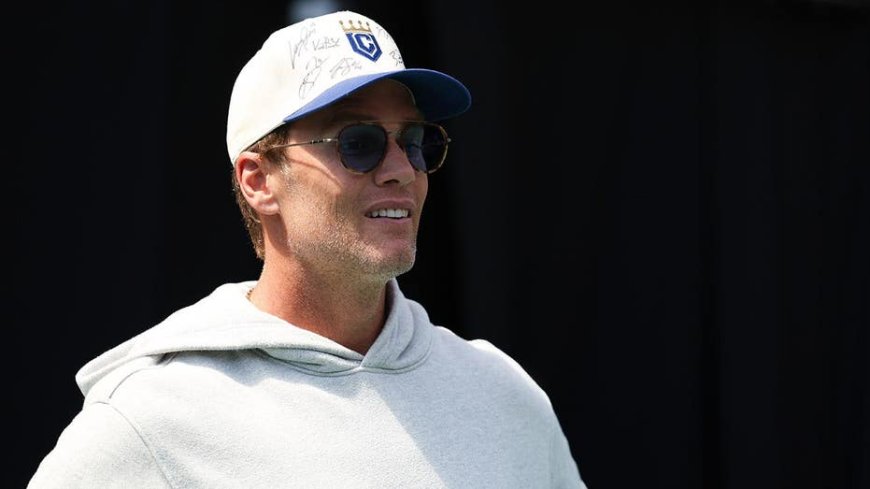 NFL fans roast NBC analyst after Tom Brady's low placement on controversial QB ranking