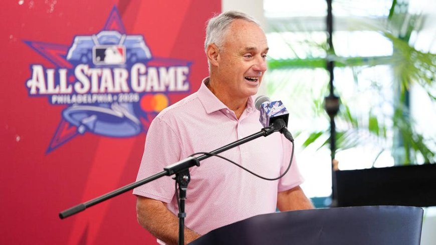 Inside MLB CBA negotiations as Manfred, players union exec discuss issues as sides attempt to save 2027 season