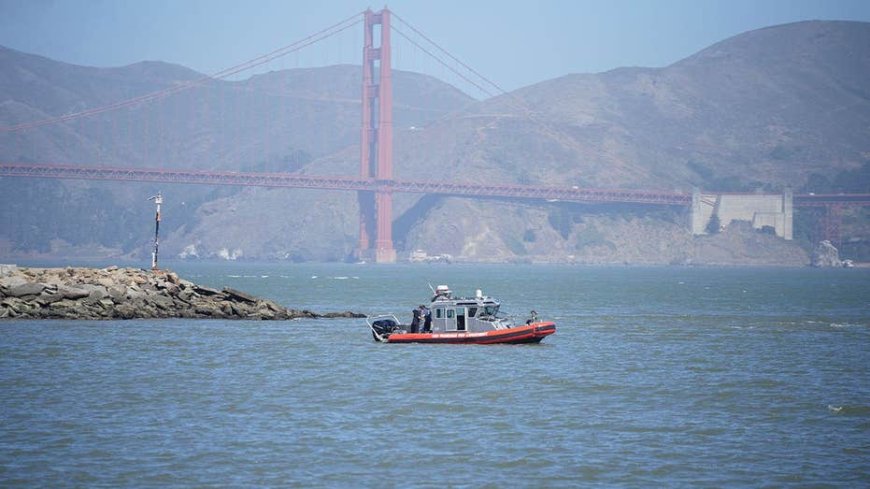 San Francisco Bay search suspended for 3 missing boaters after vessel capsizes amid 5-foot swells