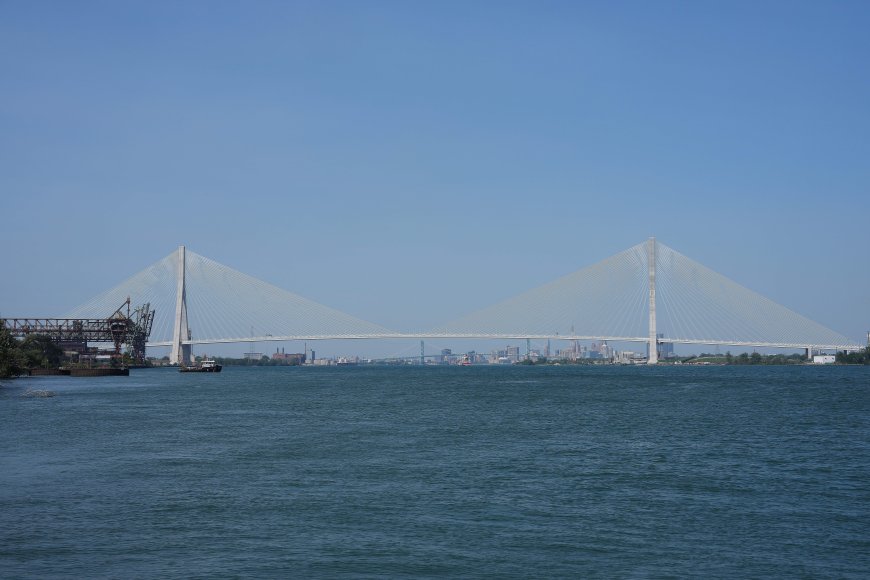 No sharing of Gordie Howe bridge tolls until debt is repaid, Carney says