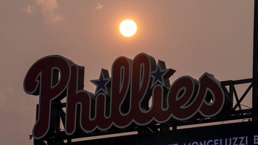 Mets and Phillies stars show concerns about playing in unhealthy air quality: 'Not the greatest idea'