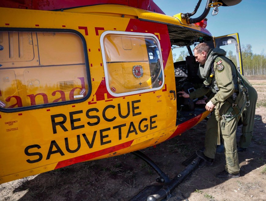 As Ontario wildfires rage, Canadian Forces on ‘standby’ to help: minister