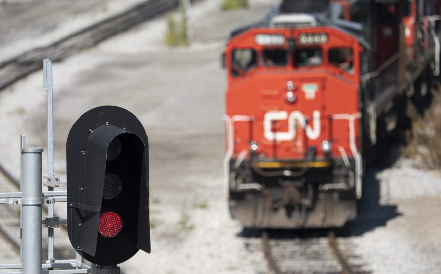 Government investigating CN’s actions after rail crew caught in wildfire