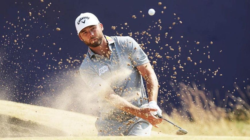 British Open TV blunder leaves golf fans fuming, Hooters Gianna hits the beach & Sophie Cunningham vs Big Tech