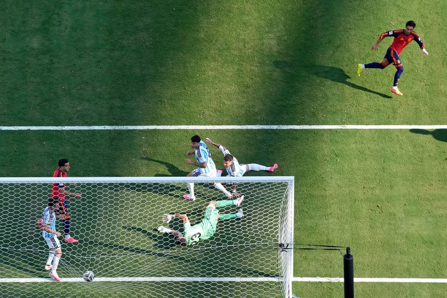Spain’s Torres scores in extra time to bring country 2nd World Cup title