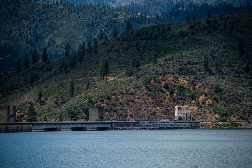 Father, son charged with kidnapping U.S. Forest Service workers at gunpoint