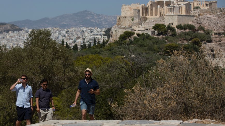 Americans tourists stabbed outside Athens' Acropolis as police detain suspect in apparent random attack