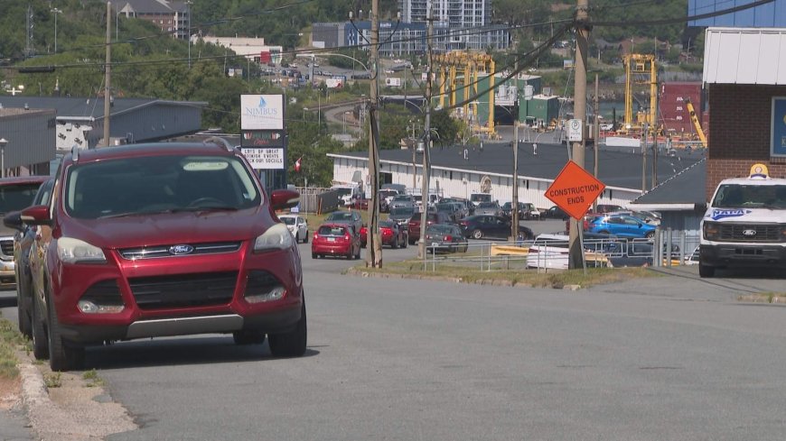 Cycling advocates urge stronger safety measures after Halifax man dies in ‘dooring’ incident