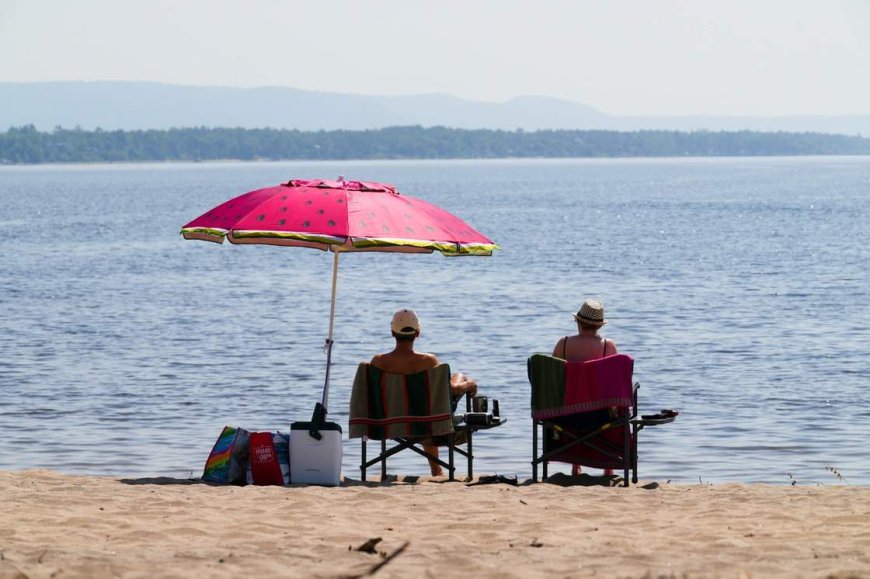 Heat warnings blanket most of B.C., pose risk to public health