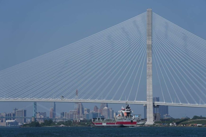 Gordie Howe bridge revenue-sharing agreement appears to contradict Carney