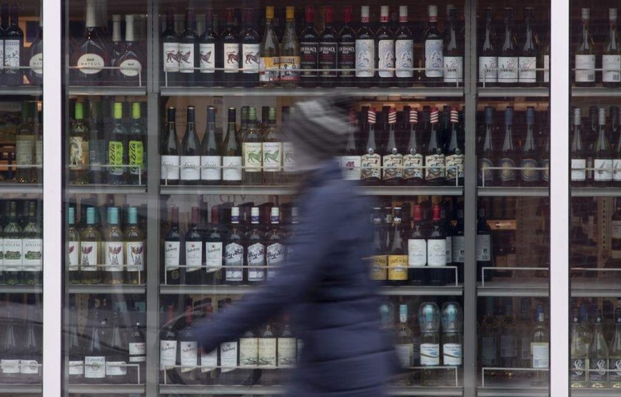 Canadian health experts call for warnings on alcohol packaging