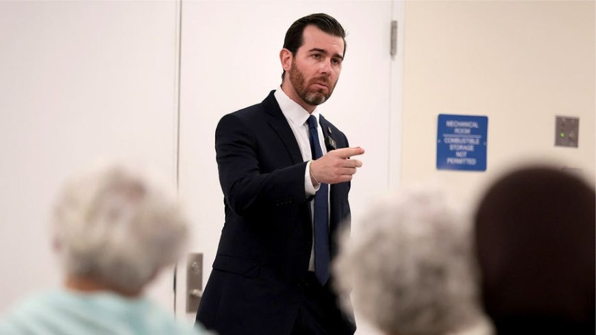 Candidate who wants to abolish the Senate, arrest Netanyahu offers DSA shot at swing-seat breakthrough
