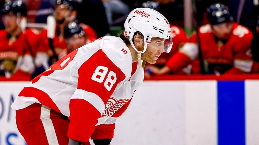 NHL's top American-born scorer Patrick Kane signs deal to return to Chicago Blackhawks