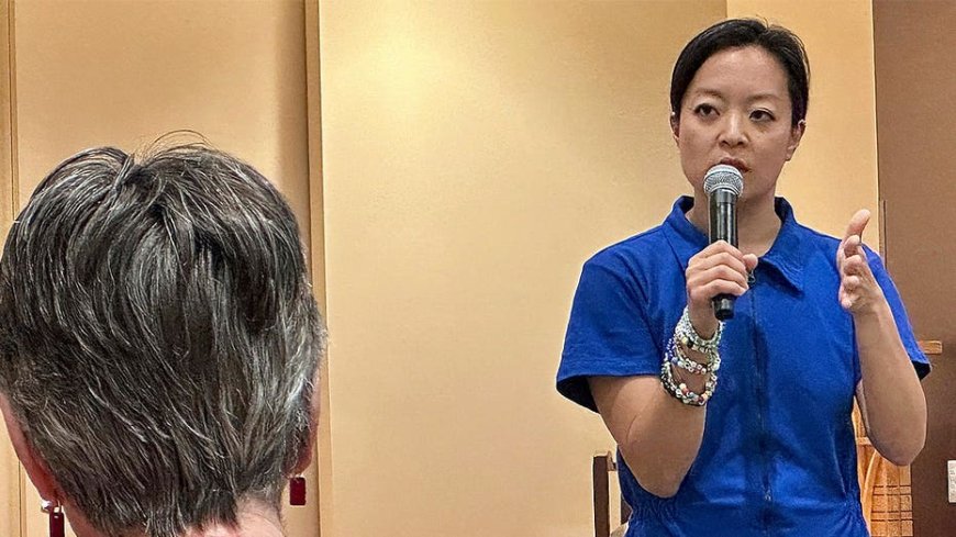 DSA member leads Dem primary in Midwest battleground but trails likely GOP nominee: poll