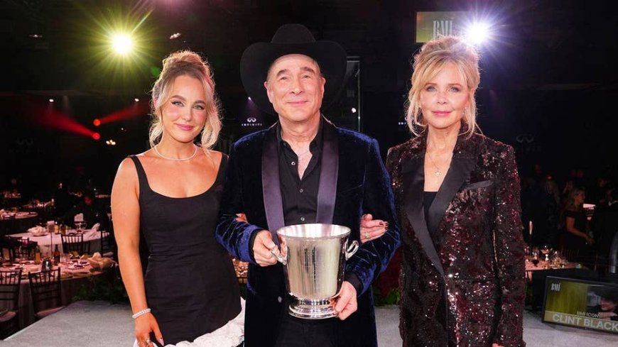 Clint Black says Billy Joel's 'Uncle Daddy' warning changed his life