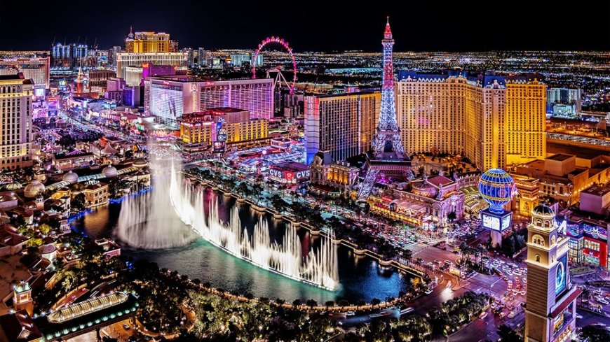 Heart-shaped Las Vegas resort gets green light as critics roast wild design online