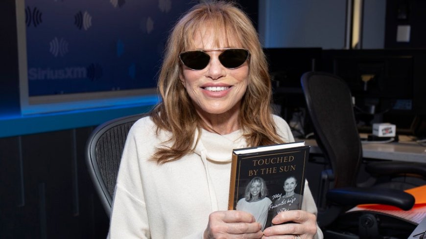 Carly Simon reveals the common condition that masked her Parkinson's diagnosis